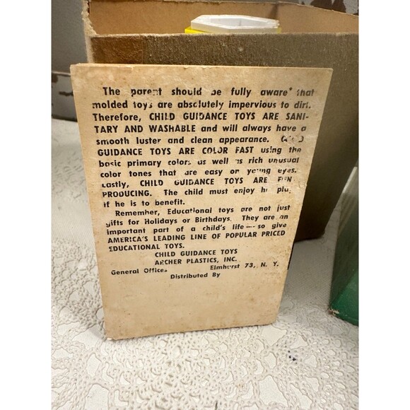 Vintage 1953 Child Guidance Nesting Hexagon Animal Blocks Complete W/Box & Book - Picture 9 of 10